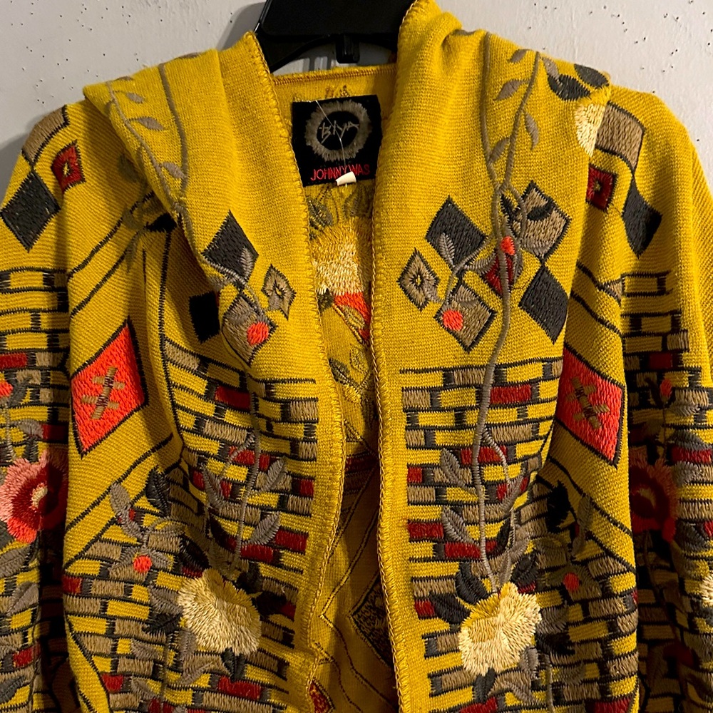 Johnny Was Yellow Floral Hooded Jacket NWOT oversized - Picture 9 of 9